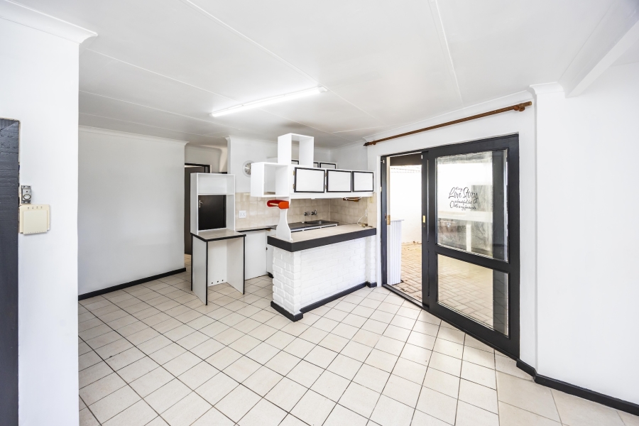 4 Bedroom Property for Sale in Cintsa West Eastern Cape